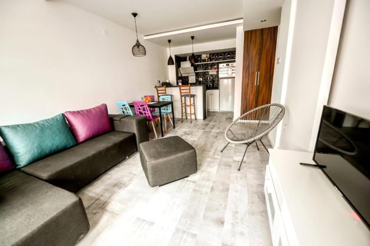 Chill Out Apartment Novi Sad Ngoại thất bức ảnh